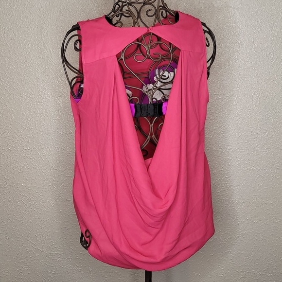 2/$20 WAYF New Sleeveless Blouse NWOT - Picture 1 of 7